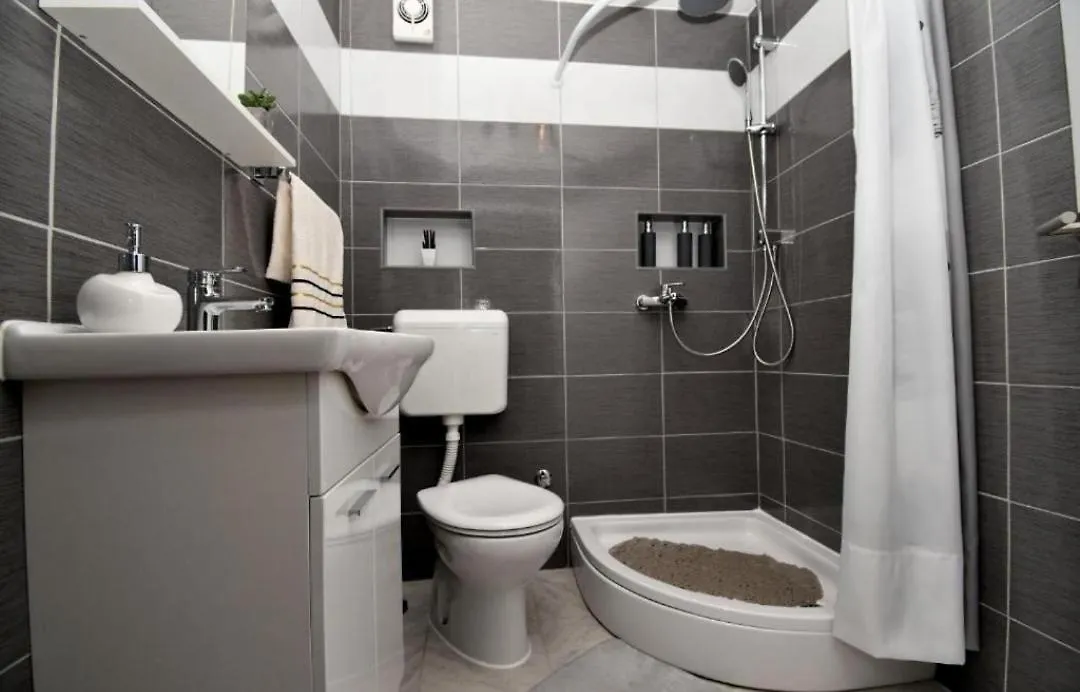 Apartament Apartman Fabris Kringa